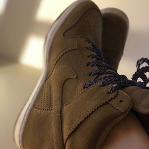 Nike Dunk sky high woman’s casual wedge